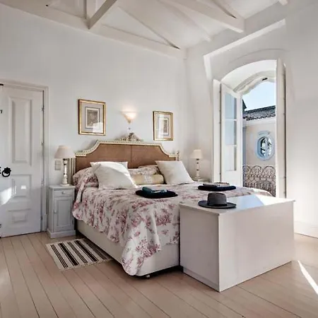 Guerreiros Vermelhos Villa Sleeps 19 With Pool Air Con And Wifi *