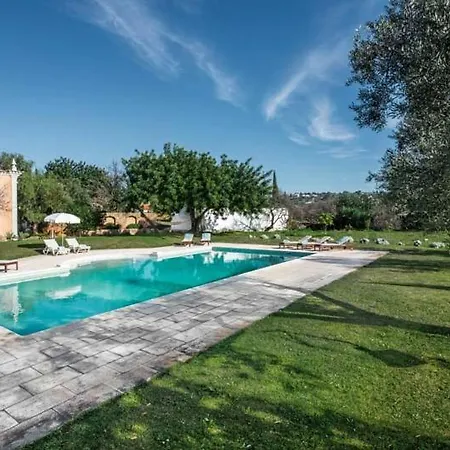 Villa Guerreiros Vermelhos Villa Sleeps 19 With Pool Air Con And Wifi *