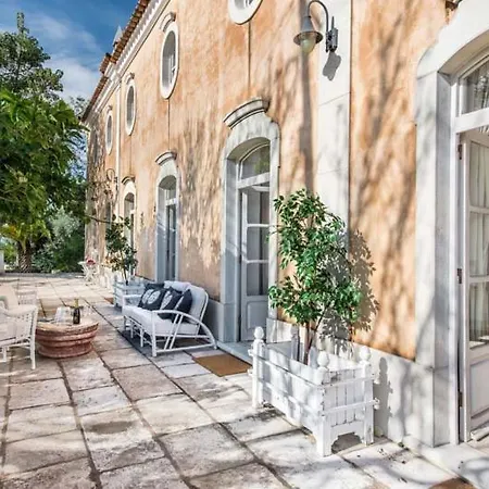 Guerreiros Vermelhos Villa Sleeps 19 With Pool Air Con And Wifi Villa